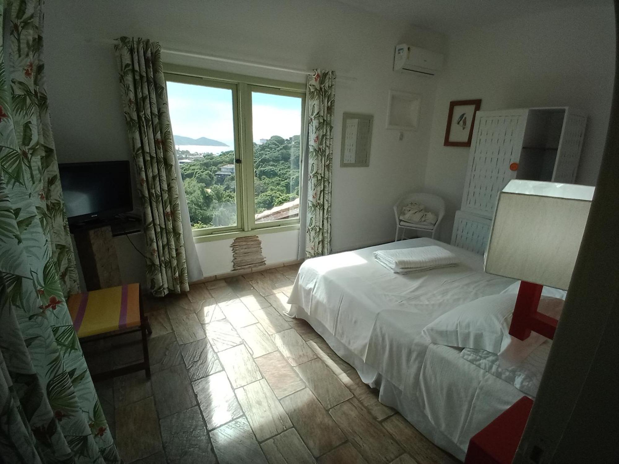 Hotel Deauville 3*